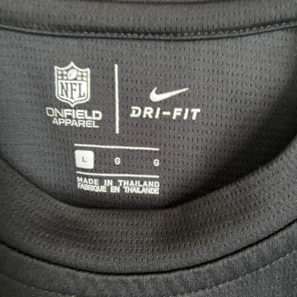 NFL Dri-Fit Black/gray/Red Mens‎ Nike Short Sleeve Tee On field Apparel Size L